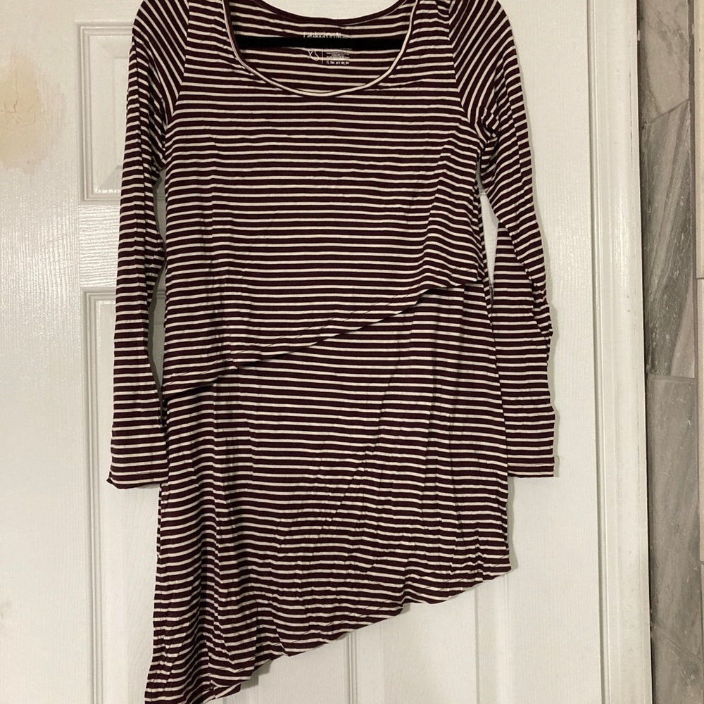 NWOT latched mama long sleeve shirt XS